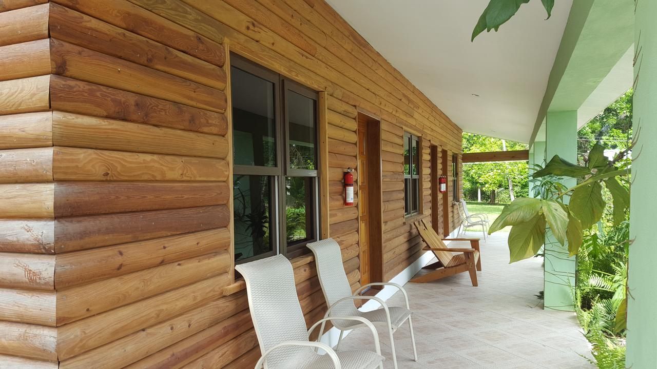 Mahogany Villas Punta Gorda Eksteriør billede